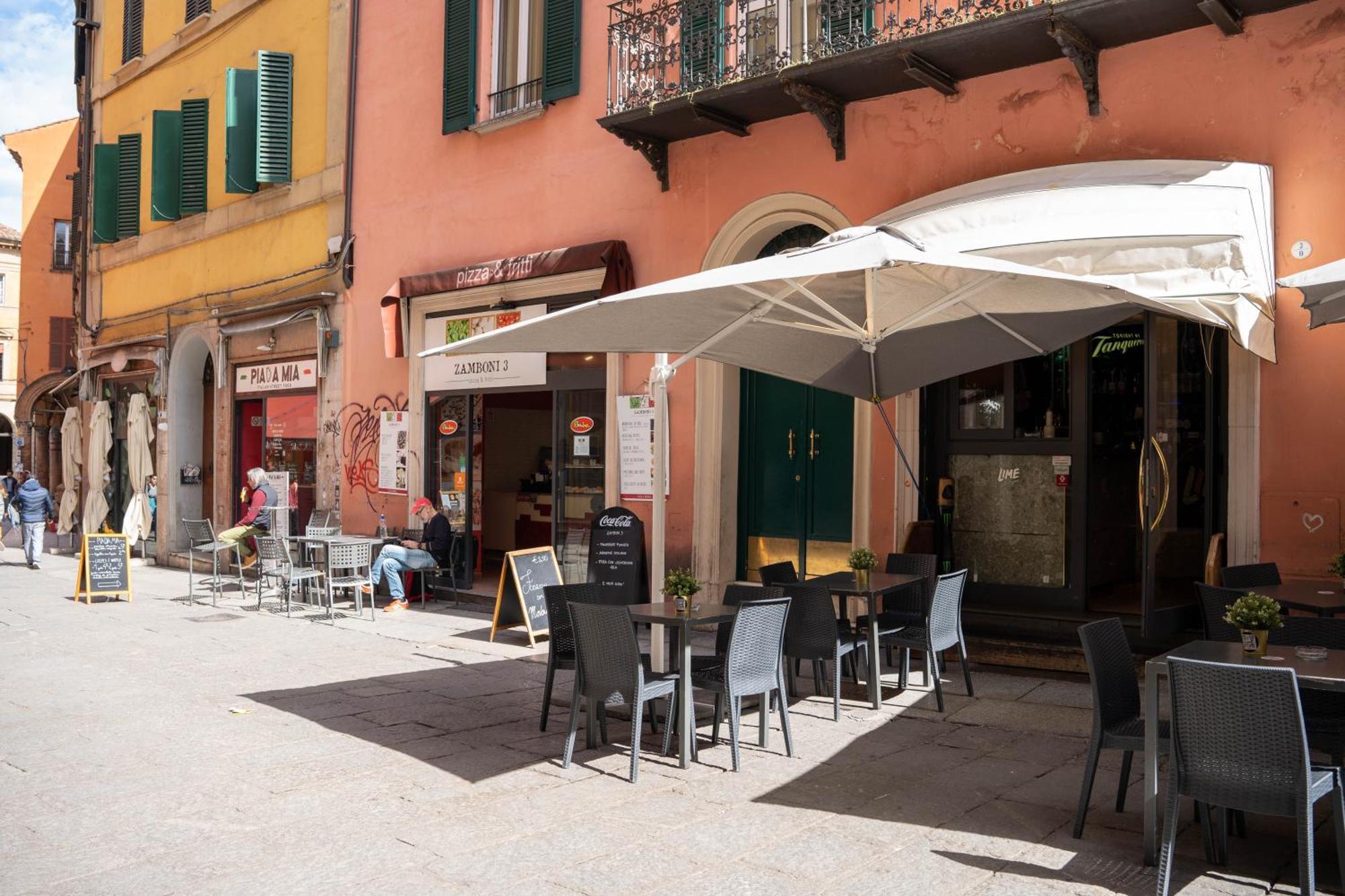 Canard Suite Int 4 Bologna Luaran gambar